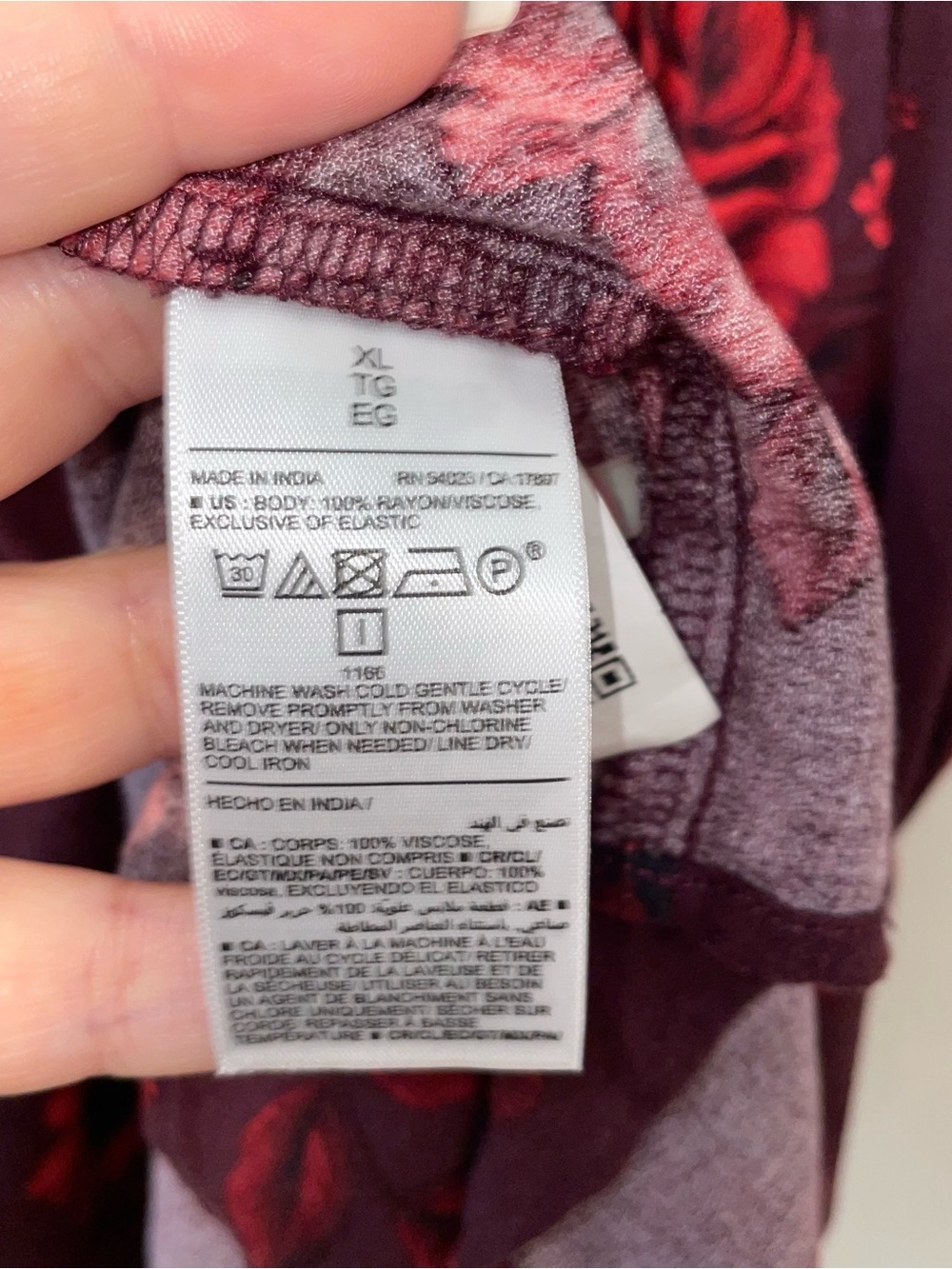 Old Navy Burgundy Mini Dress with Pockets and Red Floral Accents Size XL - Picture 5 of 7
